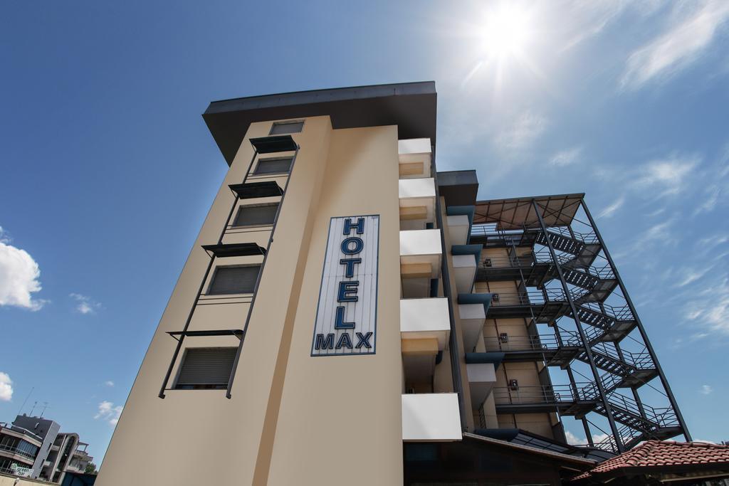אברסה Hotel Max מראה חיצוני תמונה